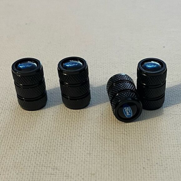 Ford valve Stem caps in Black set of 4 NWT - Picture 2 of 4